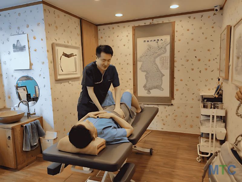 Chuna Manual Therapy in clinic