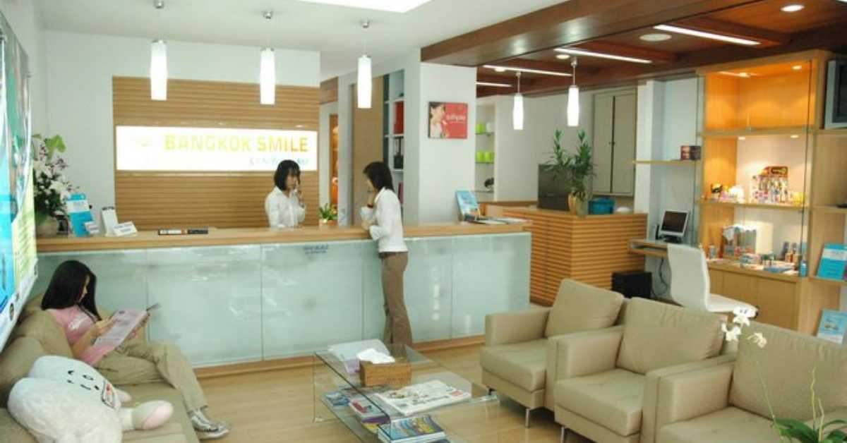 Bangkok Smile Dental Clinic – Thailand