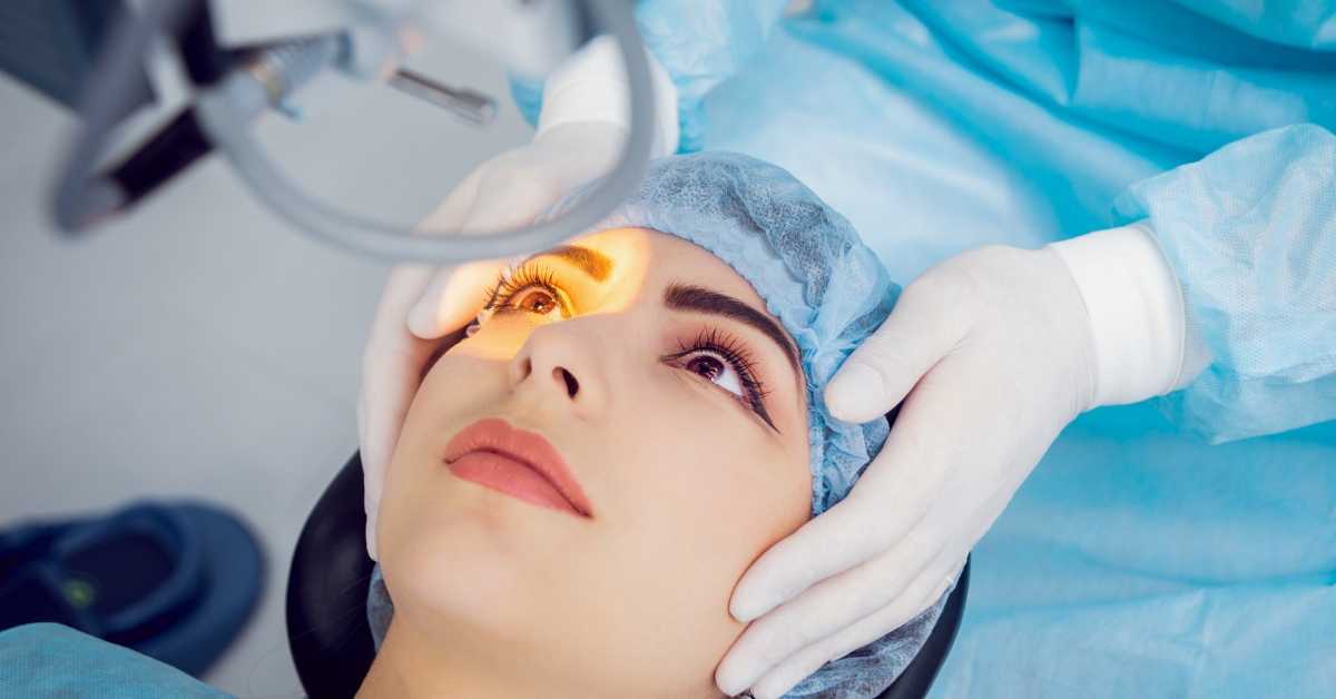 Dr. Anita Sethi – Eye Surgeon in India