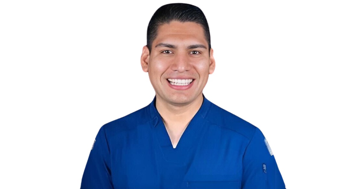 D.D.S. Omar Gerardo Valero Monroy – Periodontist in Algodones