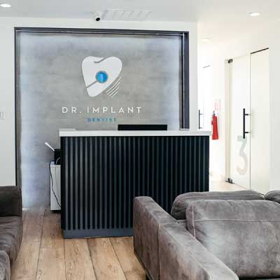 Dr. Implant Dentist, Tijuana