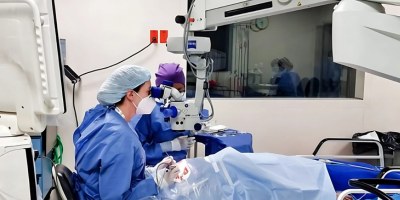 Enlace Visual Clinic, Mexico City, Mexico- Doctor operating on patient