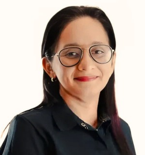 Dr. Yessenia Rosas Navarro