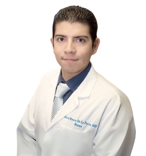 Dr. David Rivera, eye surgeon in Mexico City