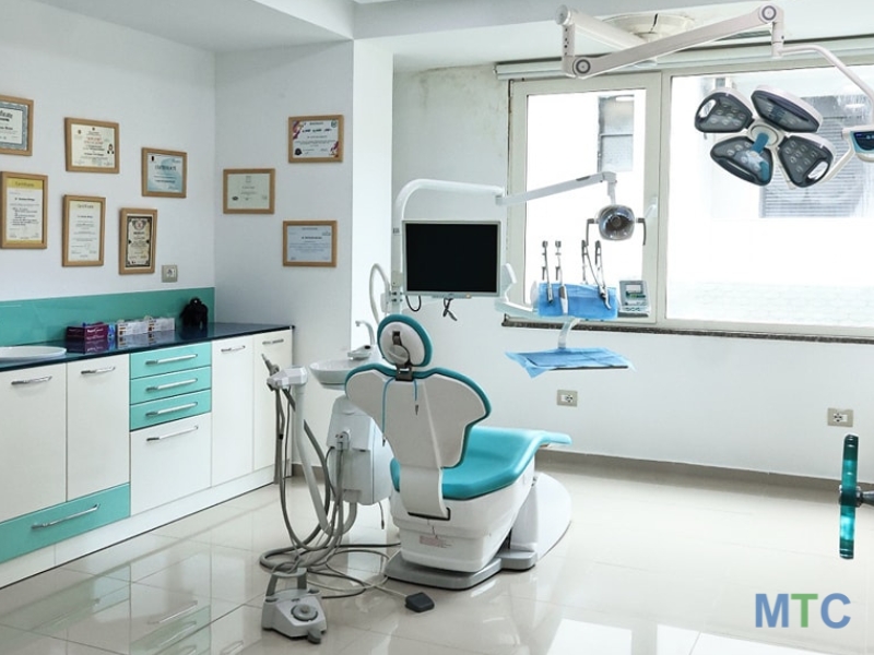 Well-Equipped Treatment Room for Dental Services in Albania