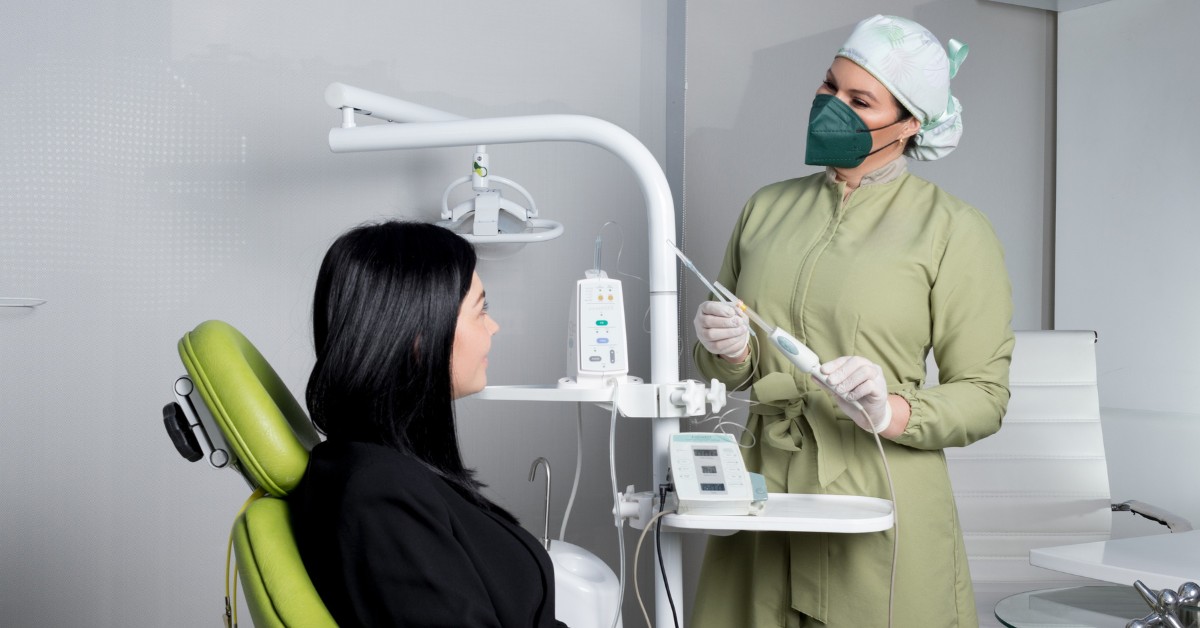 Full Mouth Dental Implants in Bogota, Colombia