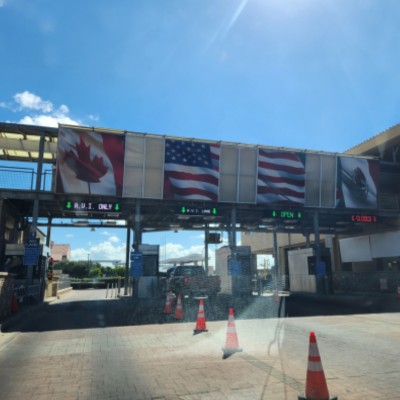 image showing Crossing the border to enter Nuevo Laredo