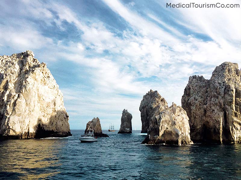 Playa Del Amor | Dental Tourism in Cabo