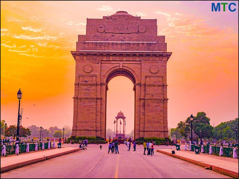 India gate | Medical tourism in India