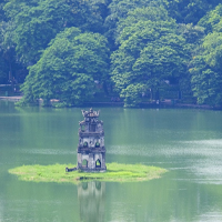 Hoan Kiem lake | Dental tourism in Vietnam